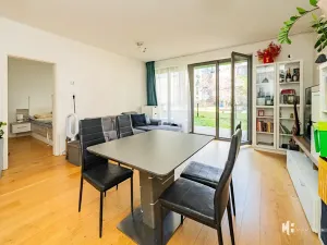 Prodej bytu 2+kk, Praha - Vršovice, Archangelská, 97 m2