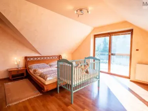 Prodej rodinného domu, Lužice, 372 m2