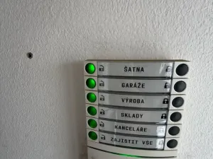 Pronájem výrobních prostor, Bílina - Chudeřice, Sadová, 1532 m2