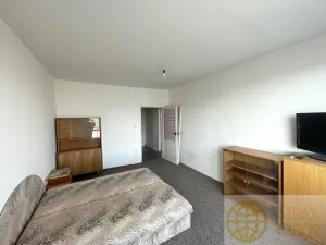 Pronájem bytu 2+1, Tábor, Buzulucká, 61 m2