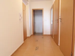 Pronájem bytu 2+kk, Hradec Králové - Nový Hradec Králové, Mrštíkova, 64 m2