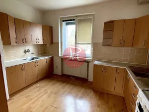 Pronájem obchodního prostoru, Ostrava - Svinov, Sabinova, 425 m2