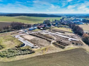 Prodej pozemku pro bydlení, Komárov, 598 m2