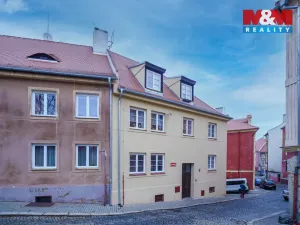 Pronájem bytu 1+1, Cheb, Cechovní, 36 m2