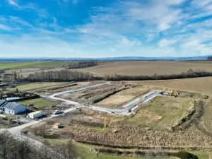 Prodej pozemku pro bydlení, Komárov, 1288 m2