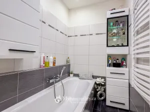 Pronájem bytu 3+1, Znojmo, Vídeňská třída, 73 m2