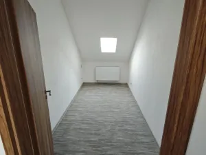 Pronájem bytu 4+kk, Krumvíř, 97 m2