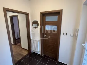 Pronájem bytu 2+kk, Opava, Hviezdoslavova, 52 m2
