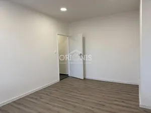 Pronájem bytu 2+1, Chomutov, Mjr. Šulce, 52 m2