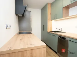 Pronájem bytu 2+kk, Praha - Kobylisy, Hlaváčova, 48 m2