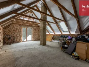 Prodej rodinného domu, Spálov, 250 m2