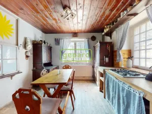 Prodej chalupy, Dolní Zálezly, 181 m2