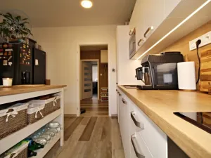 Prodej bytu 3+1, Nekvasovy, 72 m2