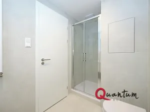 Pronájem bytu 2+kk, Praha - Vysočany, Poděbradská, 50 m2