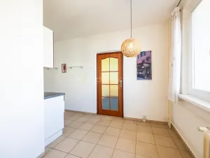 Prodej bytu 4+1, Praha - Hostivař, Bělinského, 77 m2