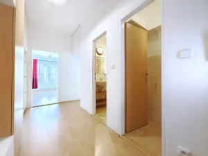 Prodej bytu 2+kk, Čelákovice, Sokolovská, 50 m2