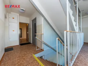 Prodej bytu 1+kk, Praha - Prosek, Vysočanská, 37 m2