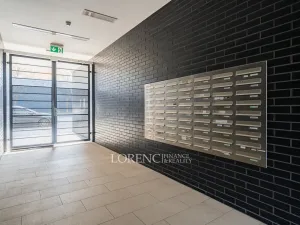 Pronájem bytu 2+kk, Praha - Libeň, Ocelářská, 65 m2