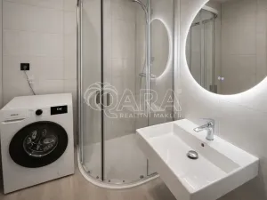 Pronájem bytu 1+kk, Praha - Hlubočepy, Na Zlíchově, 26 m2