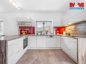 Prodej chalupy, Tanvald, Poštovní, 179 m2