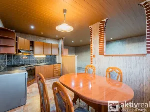 Pronájem bytu 3+1, Neratovice, Dr. E. Beneše, 68 m2