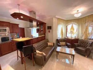 Prodej rodinného domu, Karlovy Vary, K Výhledu, 362 m2