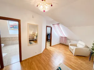 Prodej rodinného domu, Karlovy Vary, K Výhledu, 362 m2