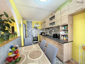 Prodej bytu 3+1, Krupka - Maršov, Dukelských hrdinů, 68 m2