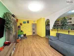 Prodej bytu 3+1, Krupka - Maršov, Dukelských hrdinů, 68 m2