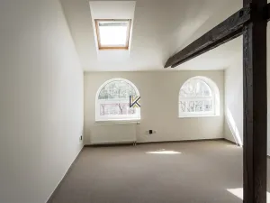 Pronájem kanceláře, Praha - Smíchov, Nádražní, 57 m2