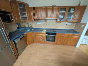 Prodej bytu 3+1, Žatec, U Jezu, 78 m2