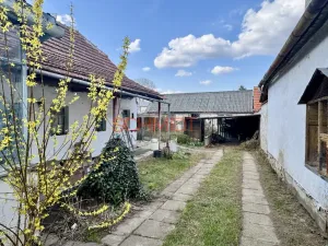 Prodej rodinného domu, Uherčice, 160 m2