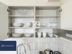 Pronájem bytu 1+kk, Praha - Vinohrady, Perucká, 27 m2