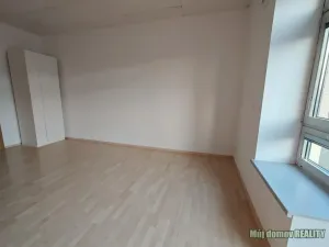 Pronájem bytu 1+kk, Praha - Libeň, Českomoravská, 42 m2