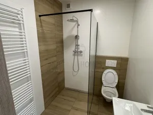 Pronájem bytu 1+kk, Jenštejn, Kovářská, 28 m2