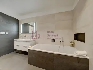 Prodej rodinného domu, Kunžak - Valtínov, 401 m2