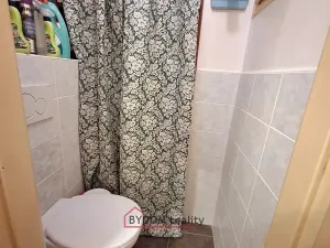 Prodej bytu 1+kk, Praha - Bubeneč, Terronská, 27 m2