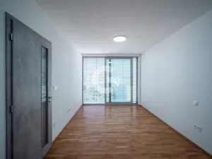 Pronájem bytu 3+kk, Zlín, Lorencova, 99 m2