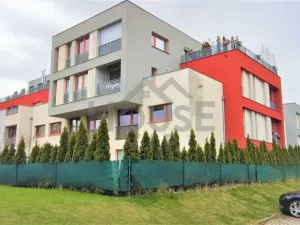 Pronájem bytu 1+kk, Praha - Pitkovice, Pečárková, 42 m2