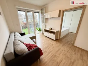 Pronájem bytu 2+kk, Kralupy nad Vltavou - Lobeček, Cesta brigádníků, 35 m2