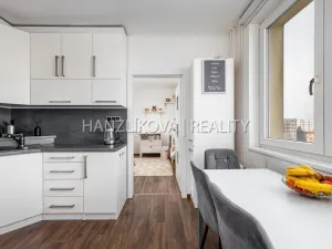 Prodej bytu 3+1, České Budějovice - České Budějovice 3, Jírovcova, 65 m2