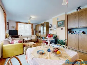 Prodej rodinného domu, Stádlec, 360 m2