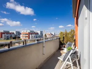 Prodej bytu 2+kk, Praha - Pitkovice, Májovková, 67 m2