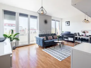 Prodej bytu 2+kk, Praha - Pitkovice, Májovková, 67 m2