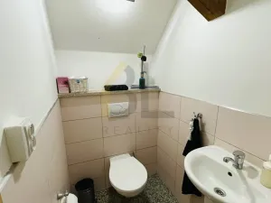 Prodej komerční nemovitosti, Břeclav, Široký dvůr, 1700 m2