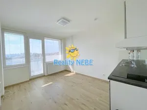 Pronájem bytu 1+kk, Praha - Hostivař, Hornoměcholupská, 26 m2