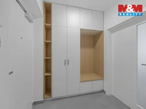 Prodej bytu 1+kk, Hradec Králové - Nový Hradec Králové, Antonína Petrofa, 32 m2