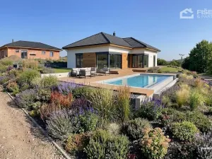 Prodej pozemku pro bydlení, Lutonina, 584 m2