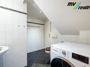 Pronájem atypického bytu, Praha - Nové Město, Malá Štěpánská, 129 m2