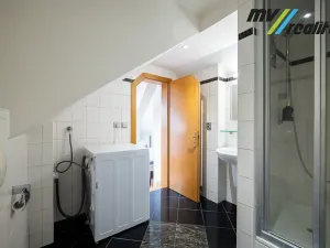 Pronájem atypického bytu, Praha - Nové Město, Malá Štěpánská, 129 m2